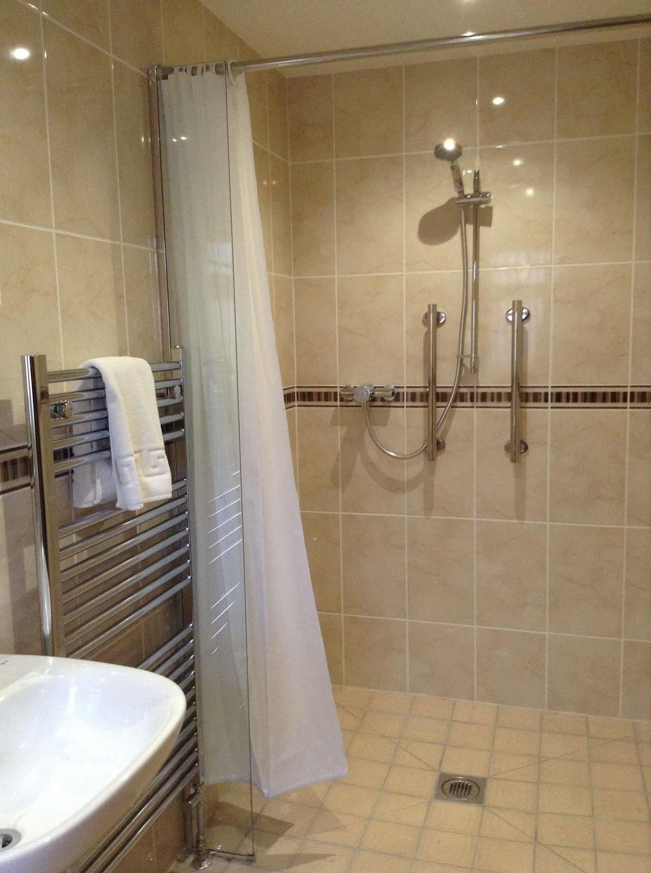 The Crown Hotel Mundford Luaran gambar