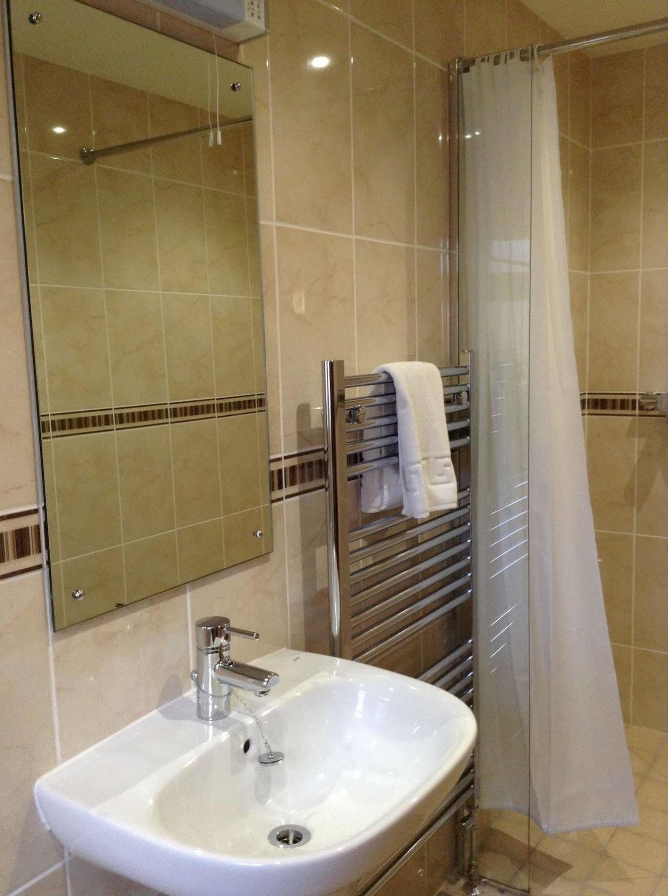 The Crown Hotel Mundford Luaran gambar